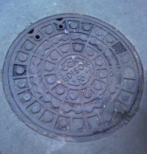 manhole-cover1